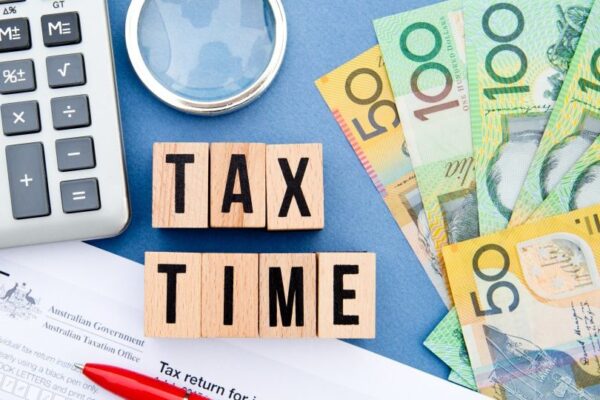 Apakah Gaji PNS Akan Dikenai Pajak?