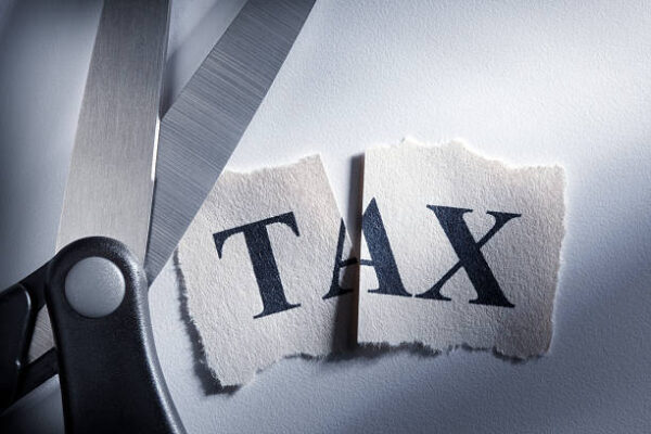 Berikut Adalah Penjelasan Mengenai Pemotongan PPh Pasal 21 Berikut Adalah Penjelasan Mengenai Pemotongan PPh Pasal 21