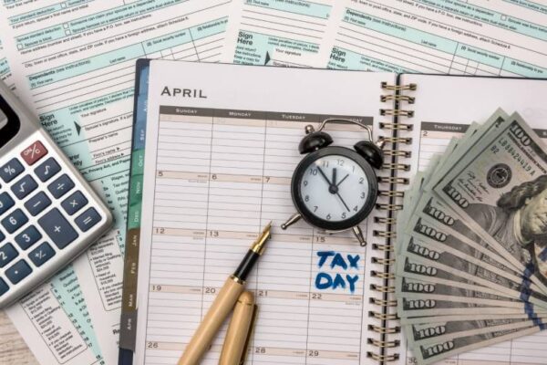 Pembahasan Angsuran Pajak Pada PPh Pasal 25 Pembahasan Angsuran Pajak Pada PPh Pasal 25