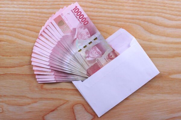 THR Cair! Tapi Berapa Pajak yang Harus Dibayar?