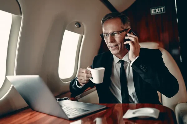 High Wealth Individual: Status Elite yang Bisa Jadi Bumerang Jika Lupa Pajak!